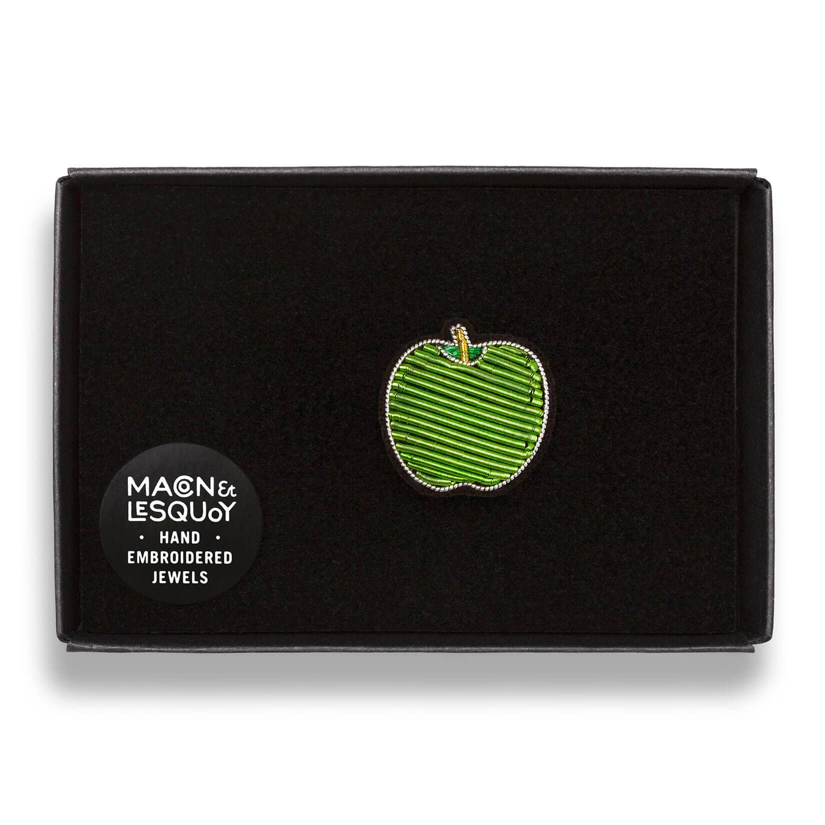 Macon & Lesquoy - Brooch - Apple
