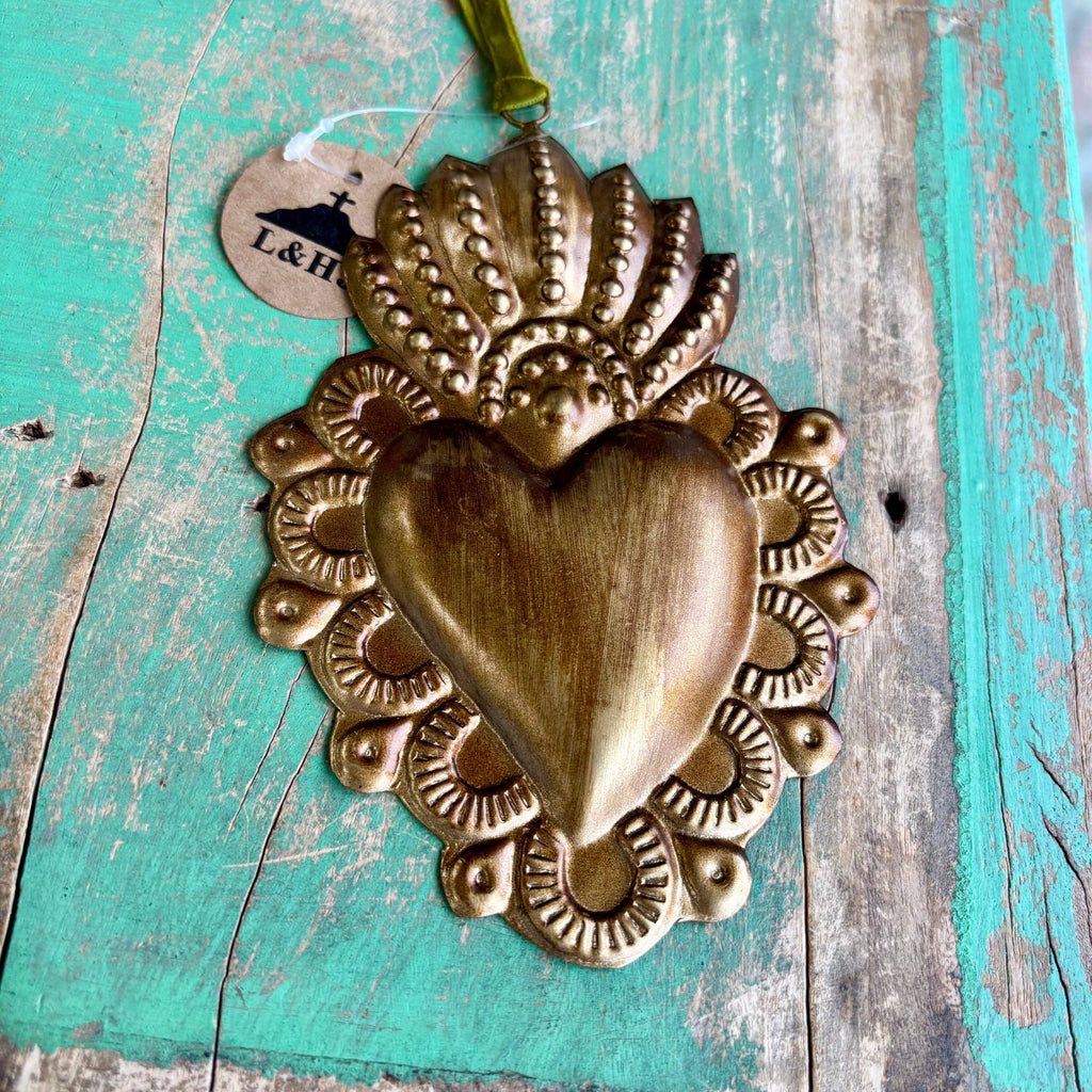 Fancy Sacred Heart Ornament