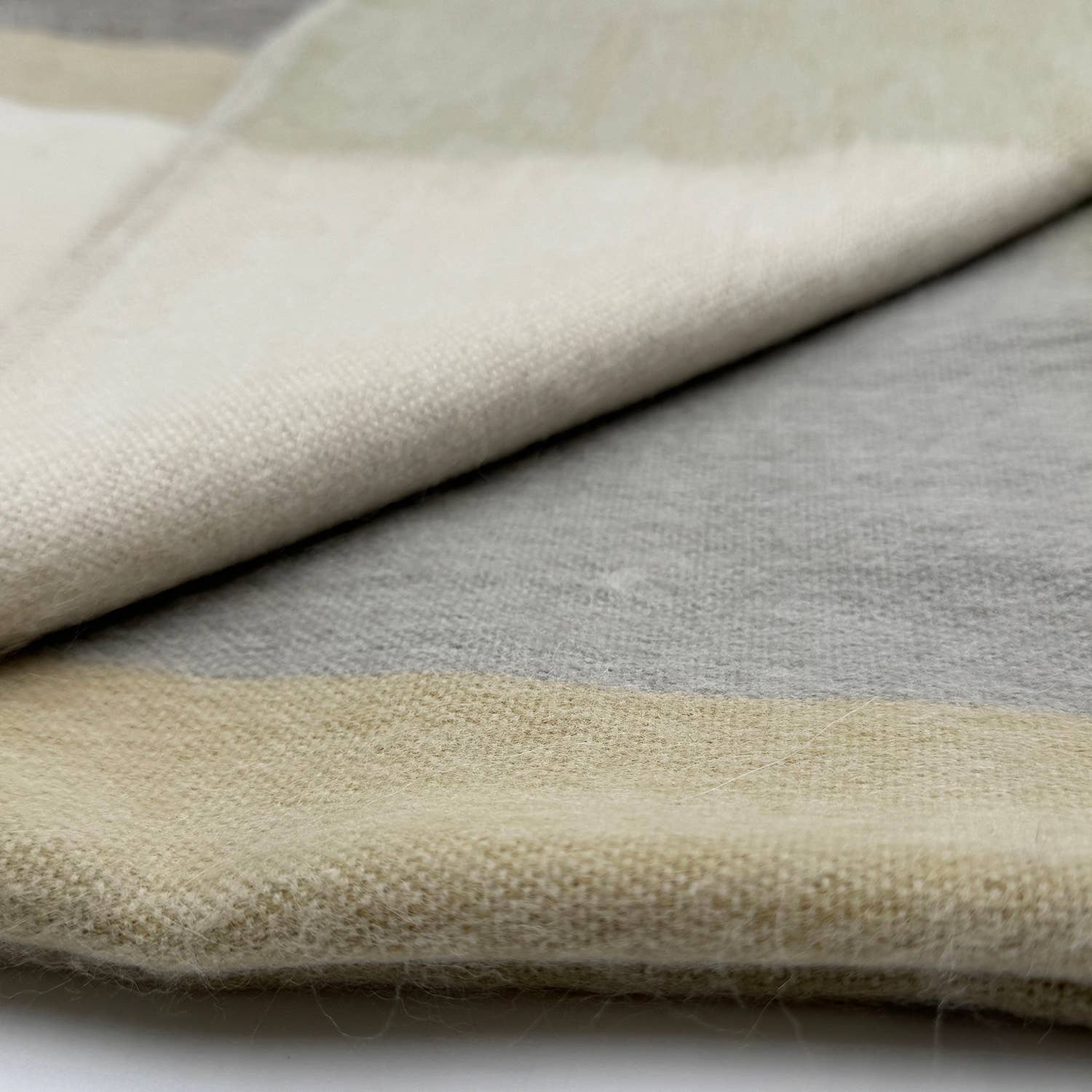 Shupaca Alpaca - NEW! Alpaca Throw Blanket - Salt Flat