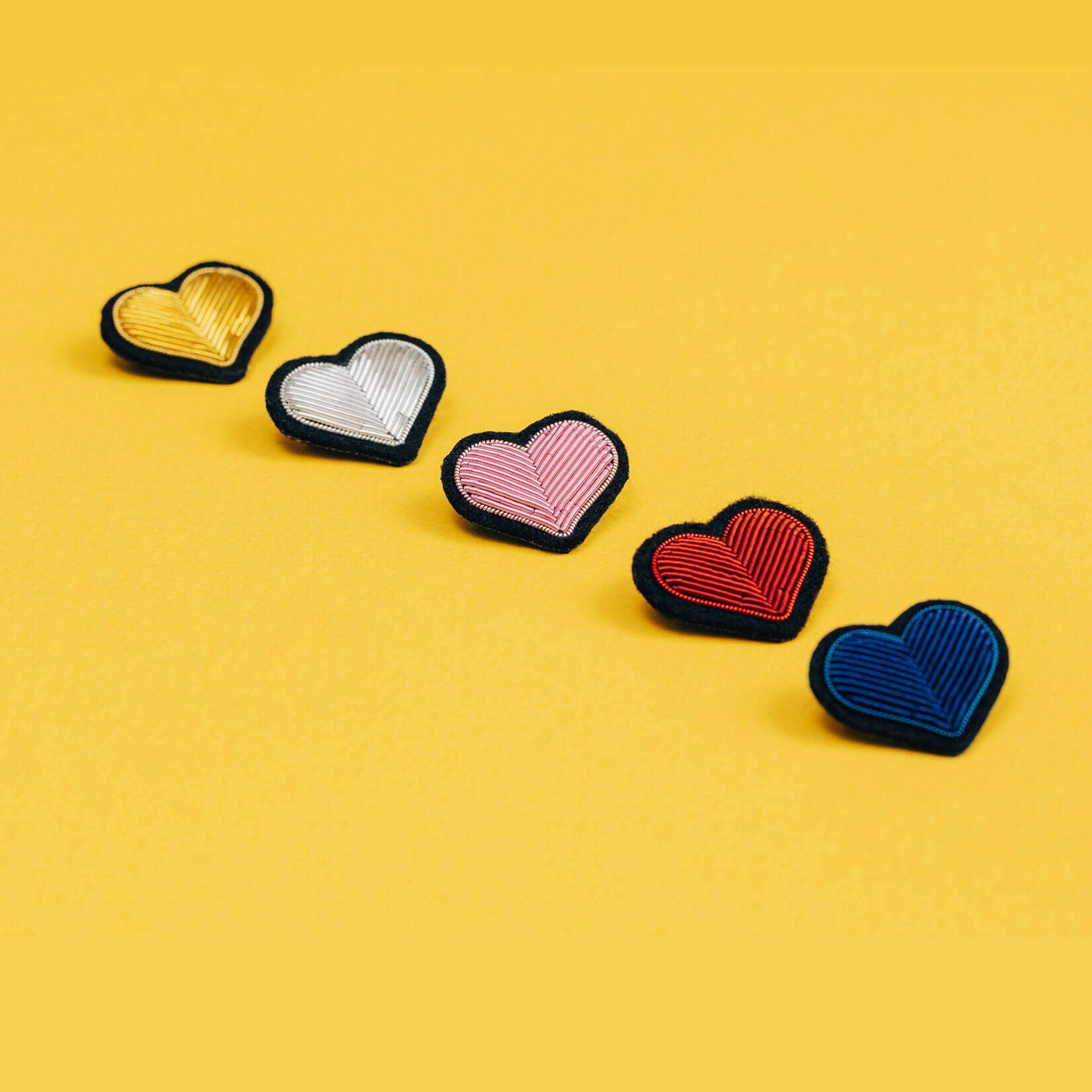 Macon & Lesquoy - Brooch - Blue Heart (S box)