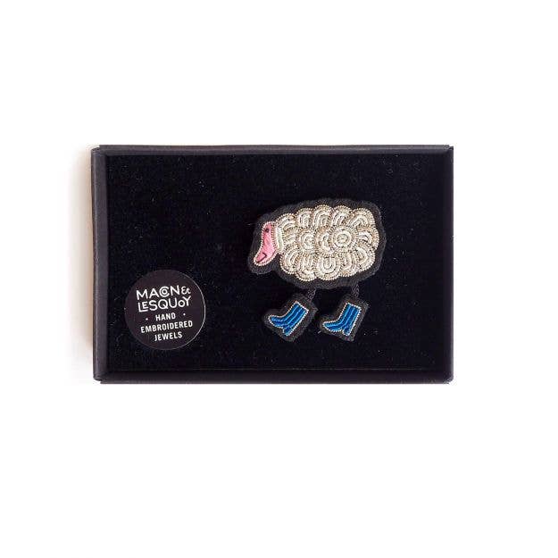 Macon & Lesquoy - Brooch - Sheep with boots