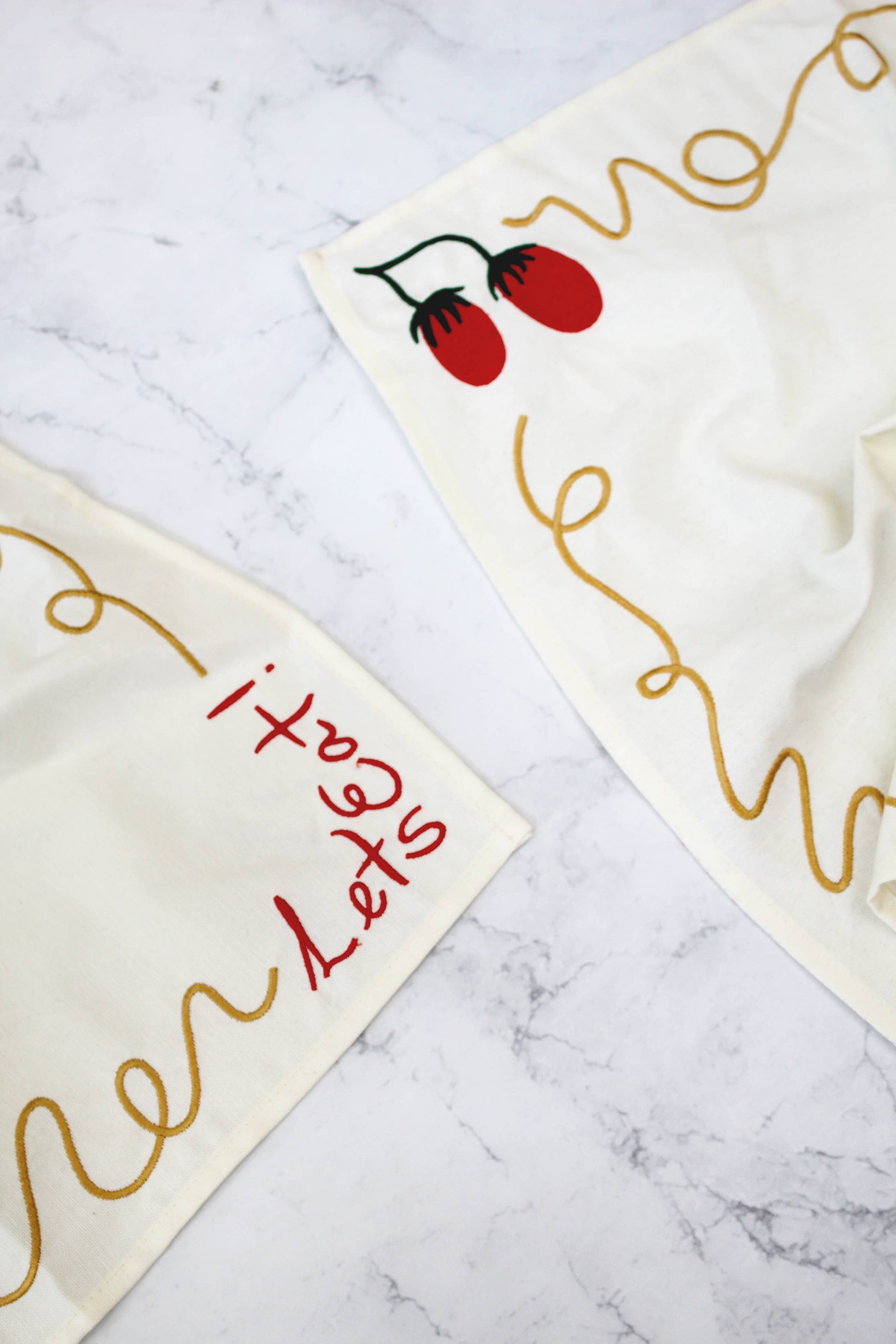 Calhoun & Co. - Let's Eat! Embroidered Pasta Tomato Napkins