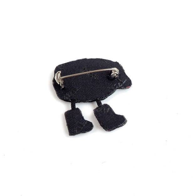 Macon & Lesquoy - Brooch - Sheep with boots