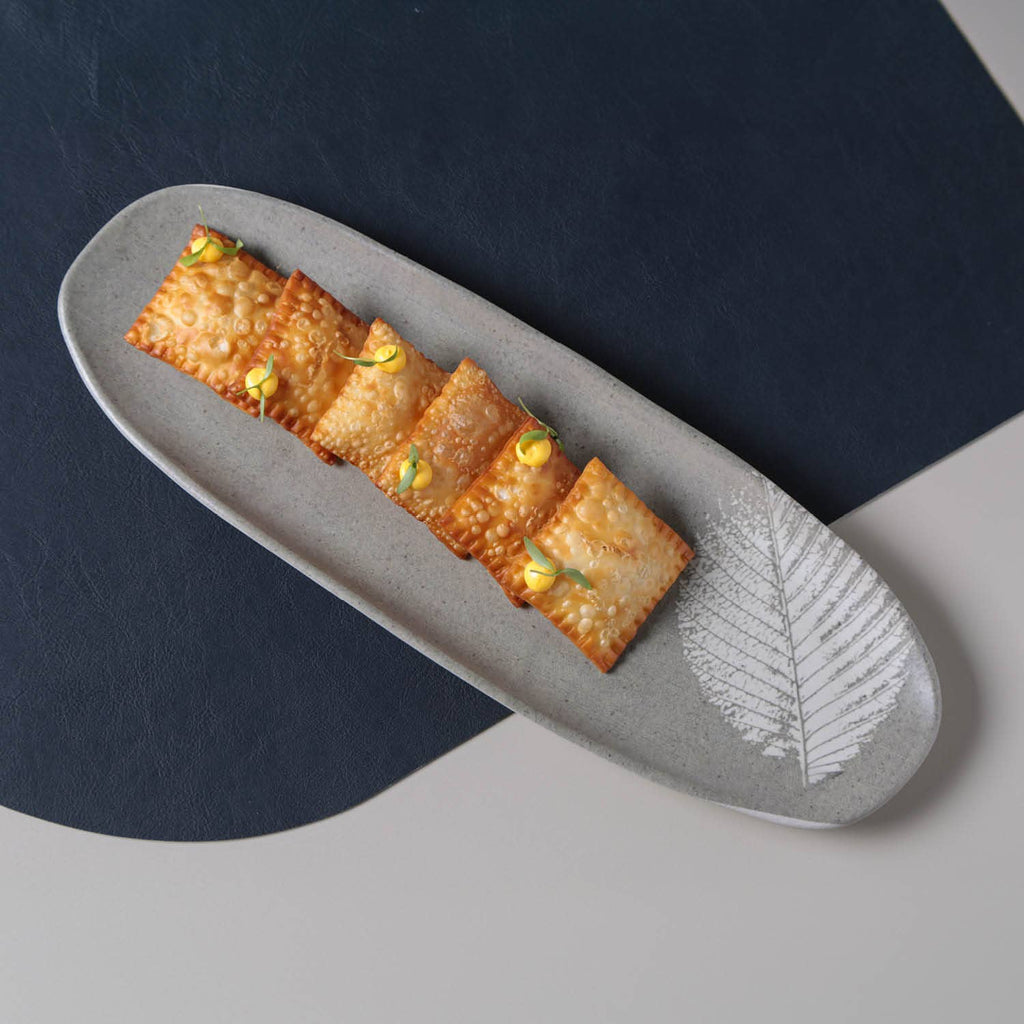 Shallow Oval Platter Large 14.17 x 5.12" Seiva