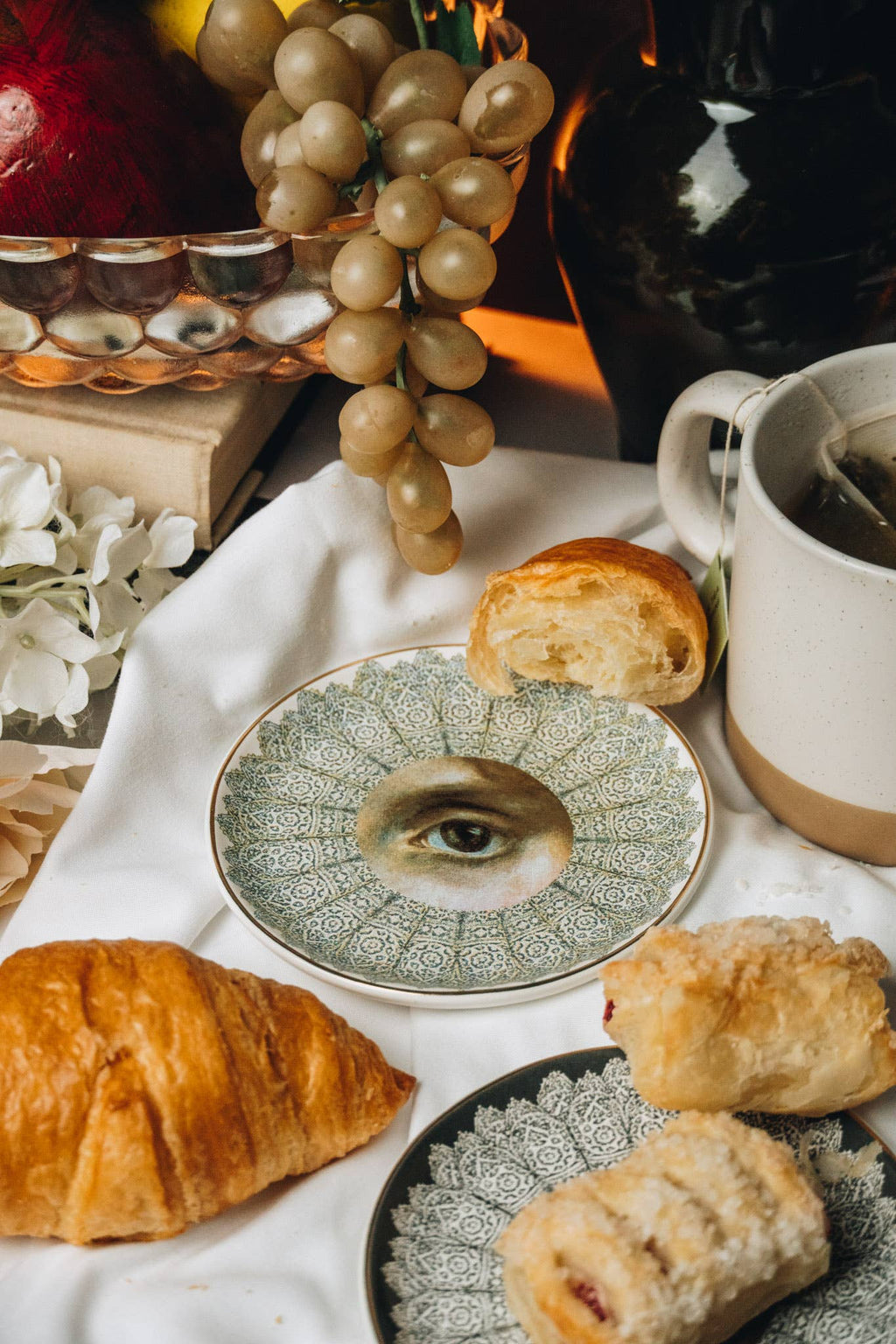 Spitfire Girl - Secret Lover Female Round Ceramic Dish