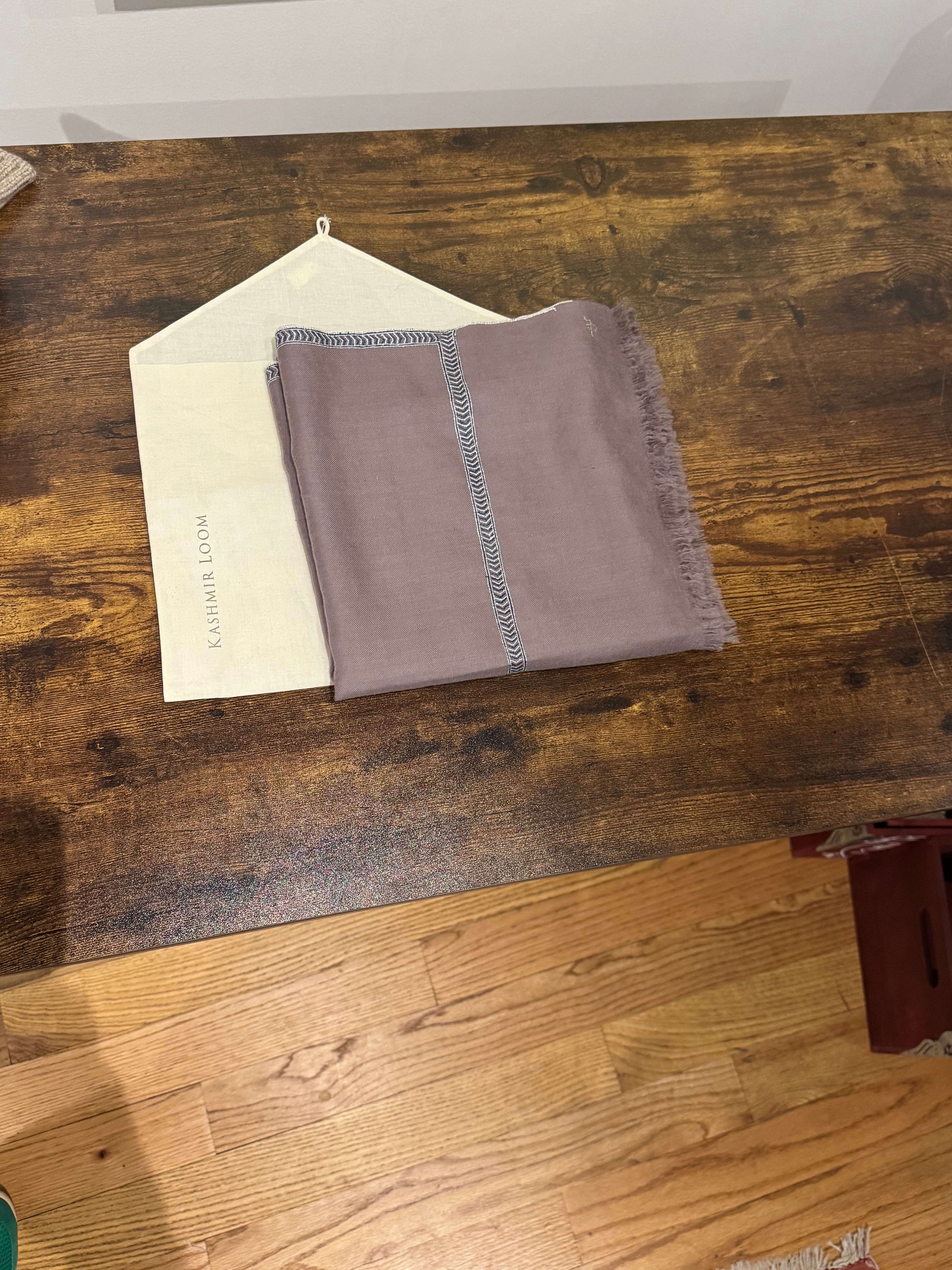 Kashmir Loom - cashmere scarf – Artisanal Cornucopia