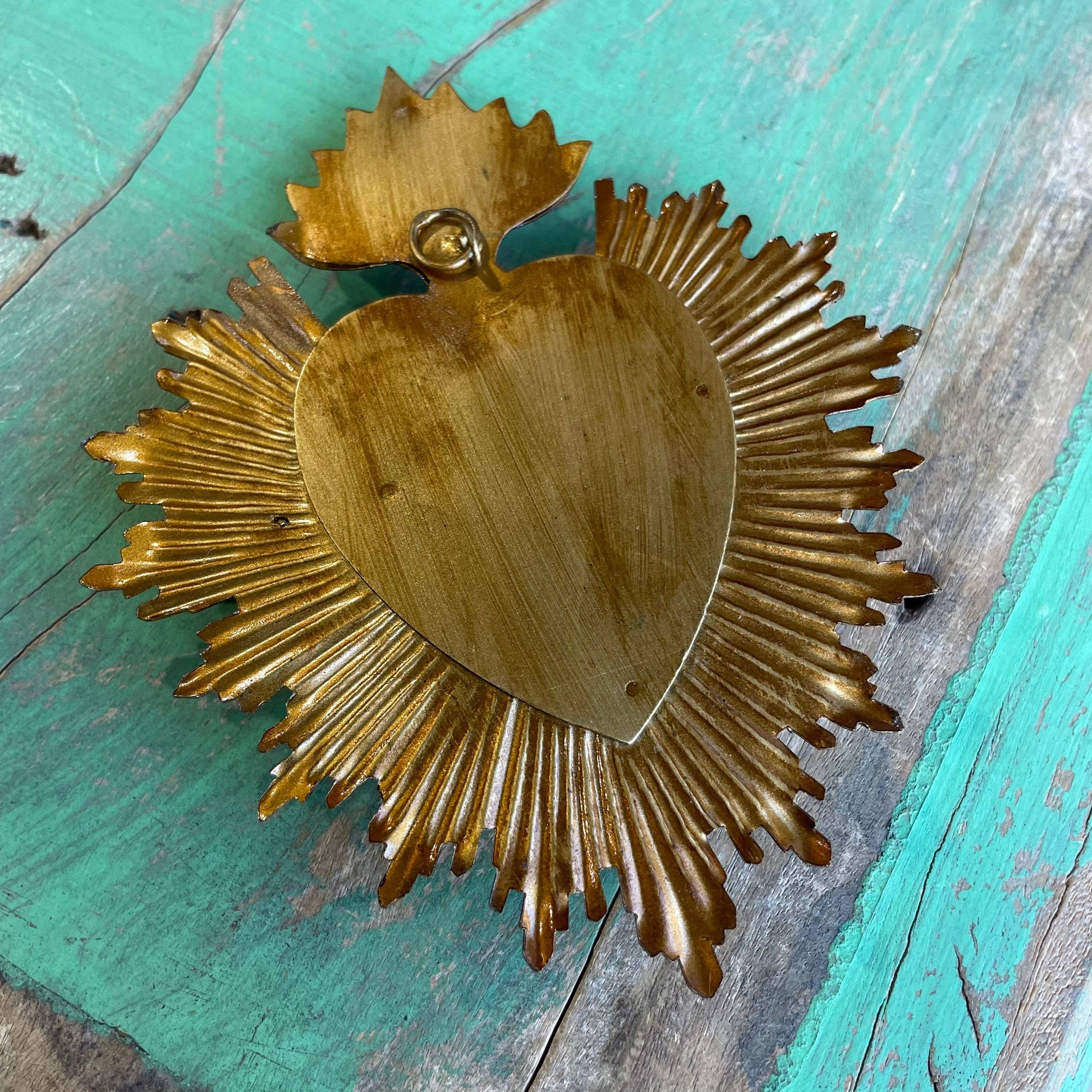 Love and Honor Jesus LLC - Scatola del Sacro Cuore Fiammeggiante