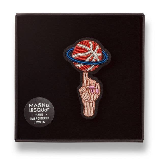 Macon & Lesquoy - Brooch - Basket World