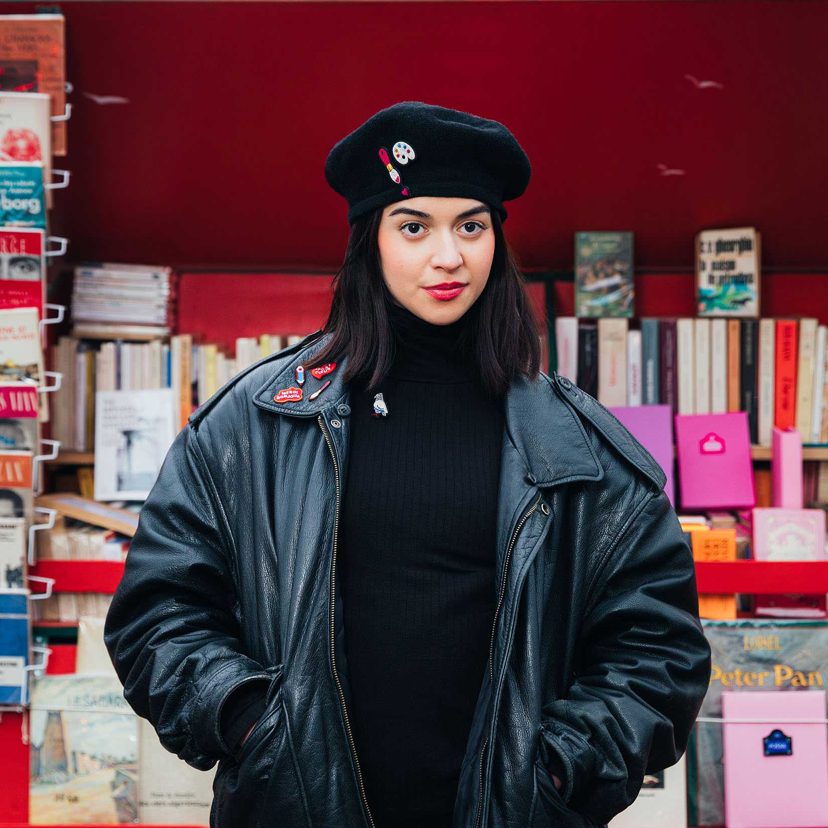 Macon & Lesquoy - Brooch -  Brush of Love