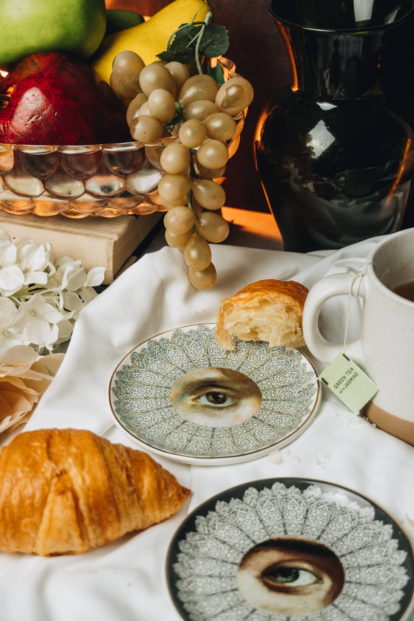 Spitfire Girl - Secret Lover Male Round Ceramic Dish